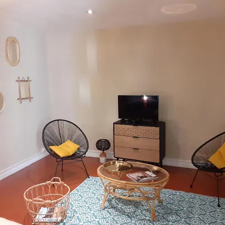 Le 13 Apartment Nimes